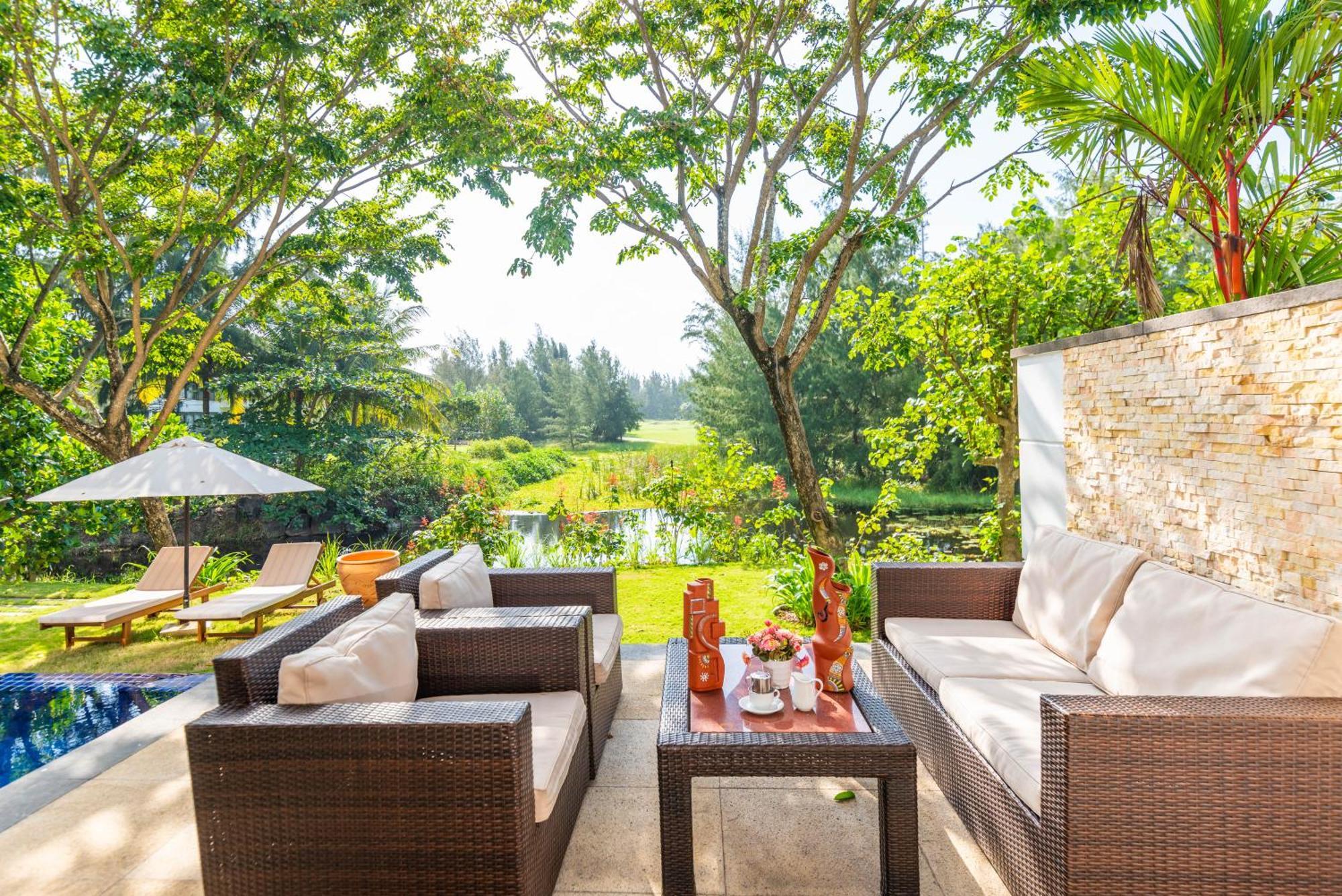 Emblem Sea 3 Bedroom Villas Da Nang Exterior foto