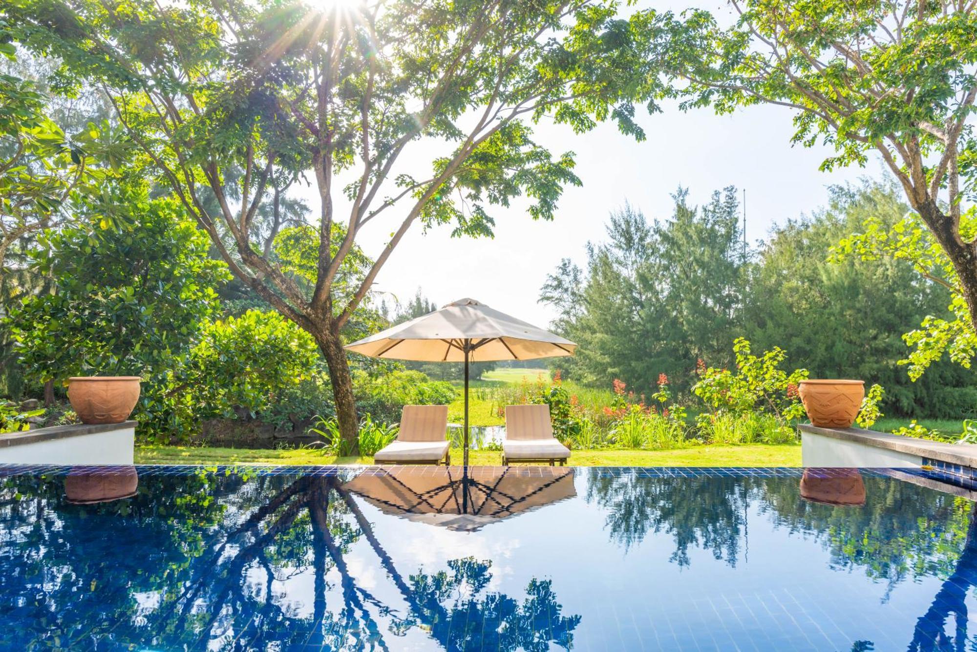 Emblem Sea 3 Bedroom Villas Da Nang Exterior foto