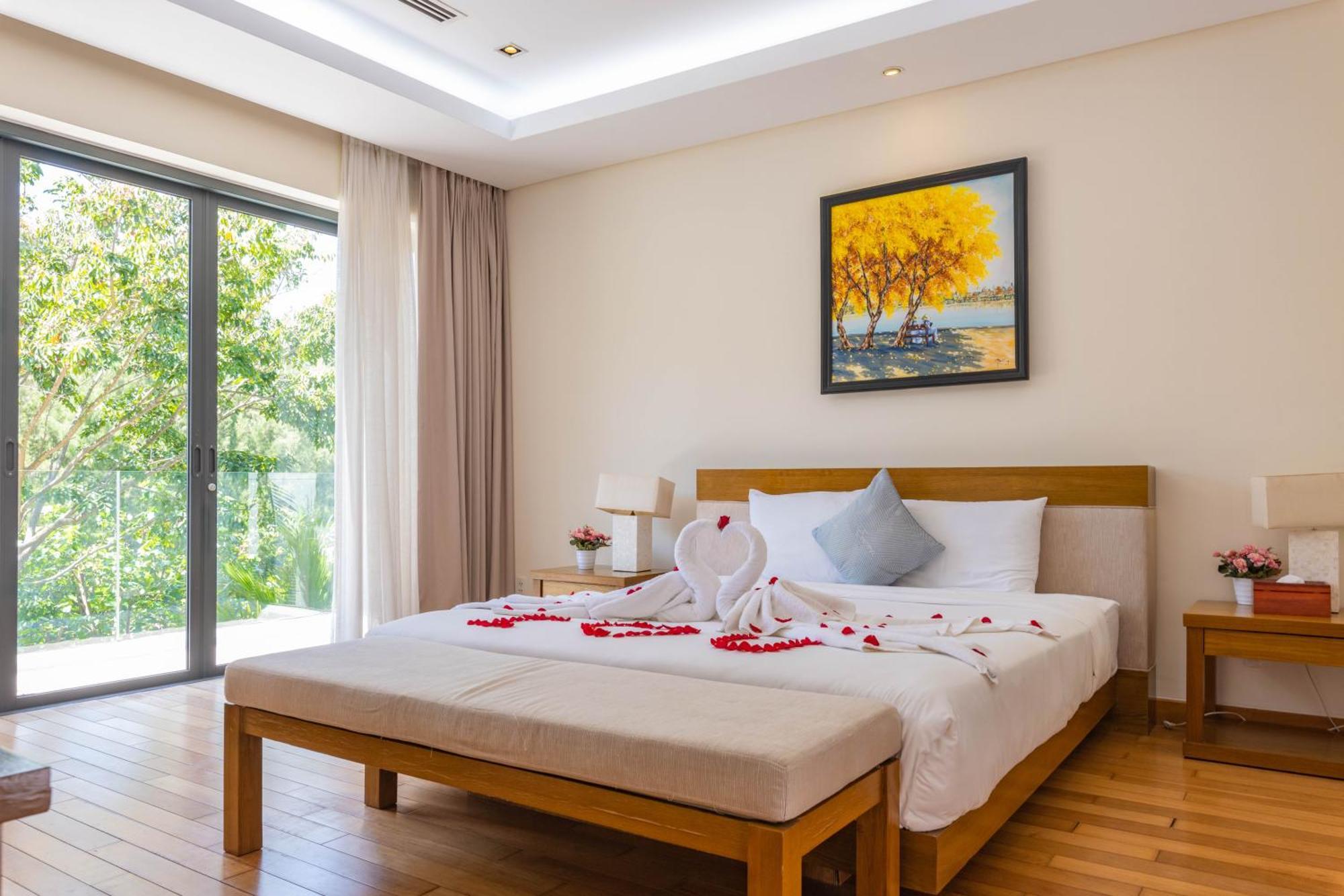 Emblem Sea 3 Bedroom Villas Da Nang Exterior foto
